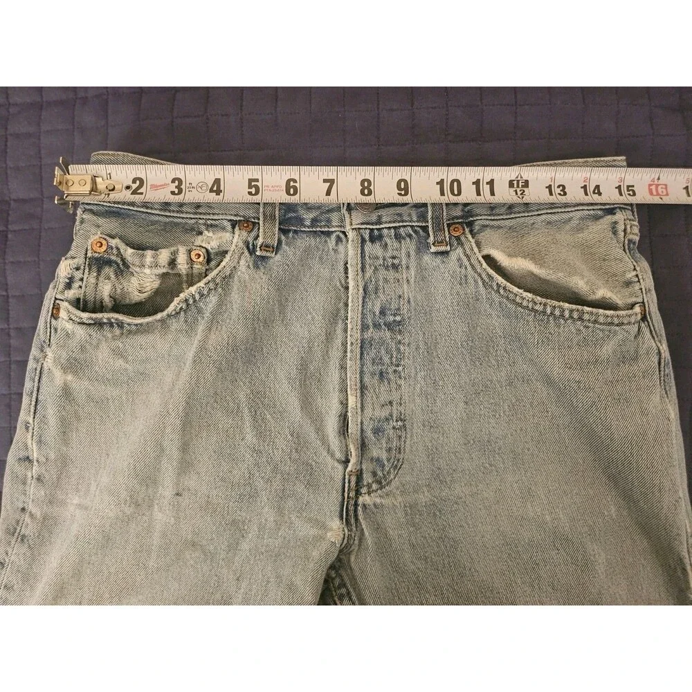 Vintage 90's Levi’s 501-0193 Light Wash Denim Jeans‎ button fly - Made in USA 96